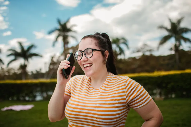 Logged Off and Loving It: How a Dating App Break Can Make You Irresistible When You Return