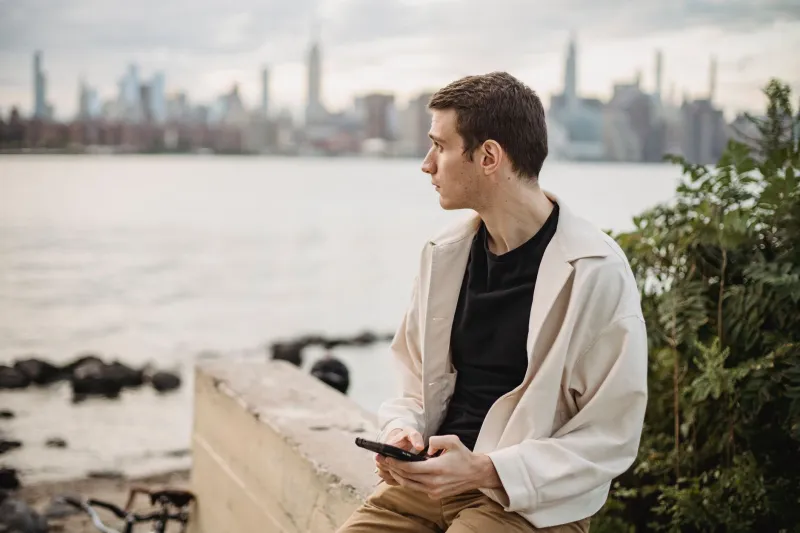 What Your Brain Looks Like After Three Months Away From Dating Apps — And Why It Changes Everything